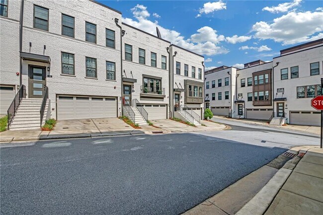 Foto del edificio - 860 Stonehill Ln