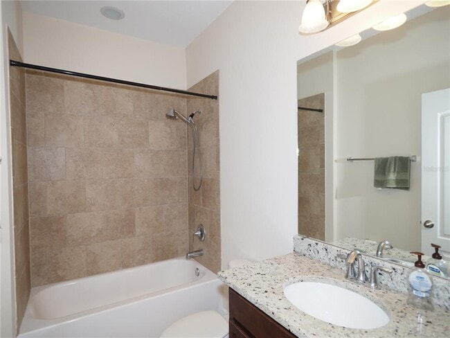 Building Photo - 995 Molly Cir