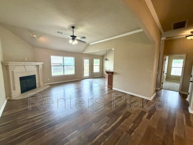 Building Photo - 12620 Williamsport Ave