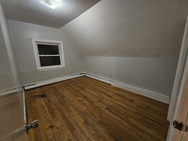 Building Photo - 25 Amherst St