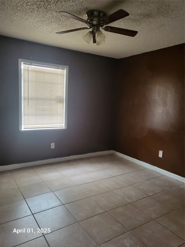 Foto del edificio - 11607 Chimney Rock Rd
