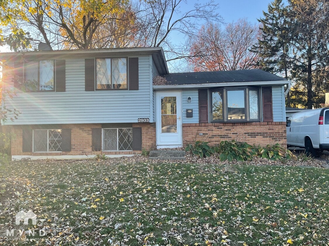 Primary Photo - 2933 Renfro Rd