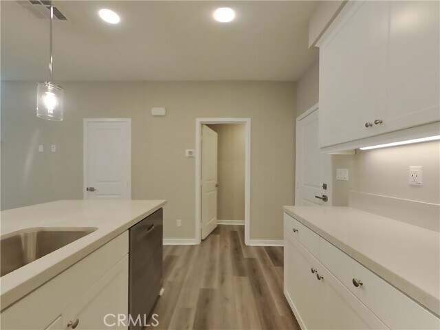 Foto del edificio - 24882 Padre Ct