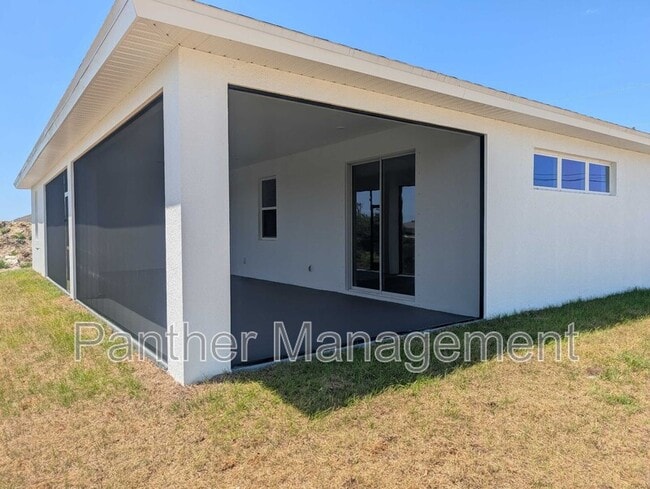 Foto del edificio - 2101 NW 7th Ave