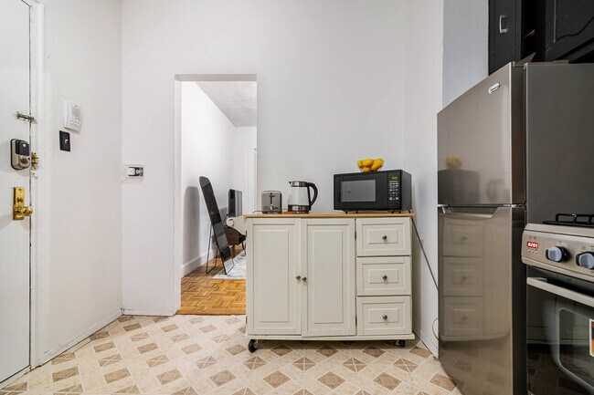 Foto del edificio - 235 E 89th St