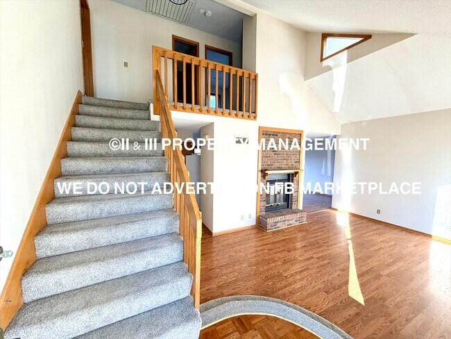 Foto del edificio - 6008 W 158th St