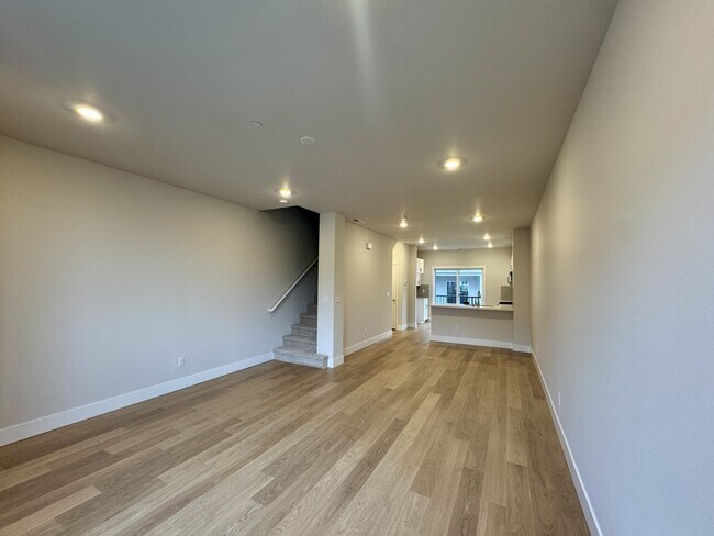 Photo - 15083 NW Ethel Ln House