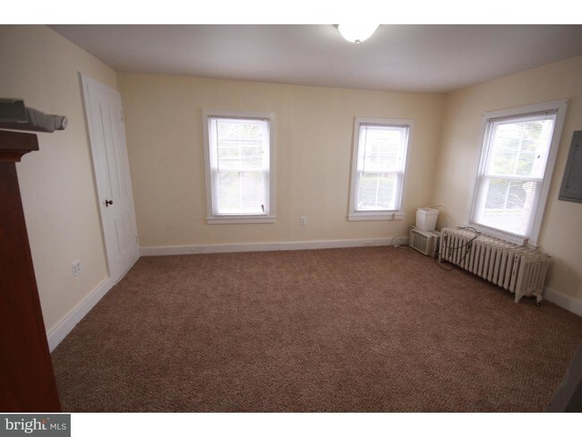 Building Photo - 3520 Nottingham Way