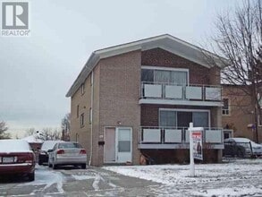 Building Photo - 30 Canlish Rd