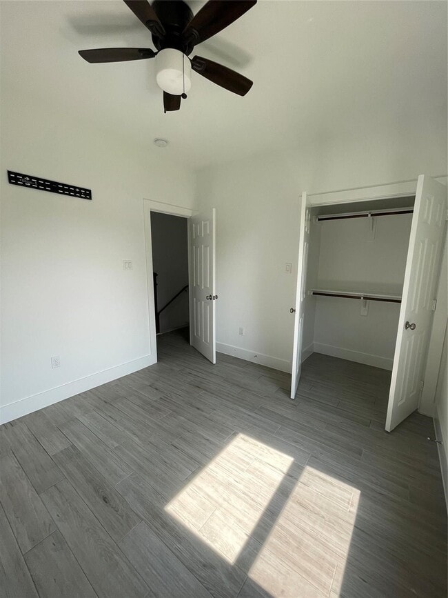 Foto del edificio - 8305 Prairie View Dr