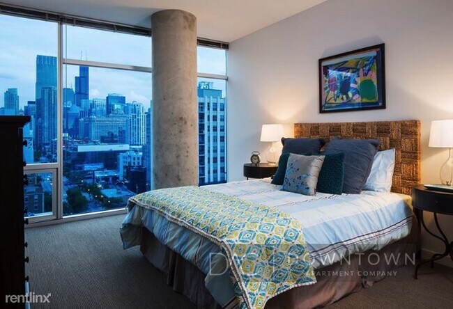 Foto del edificio - 1 br, 1 bath Apartment - 770 N La Salle Dr
