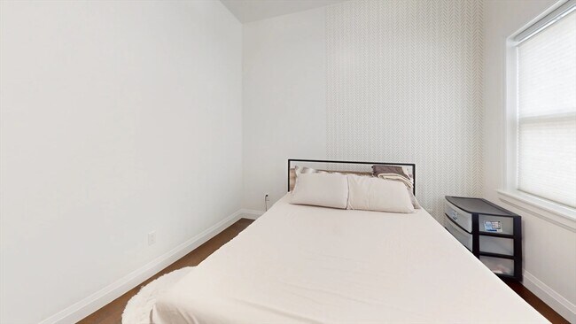 Foto del edificio - 119 Barnes Ave