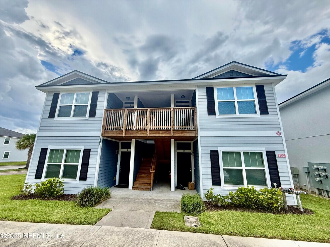 Foto principal - 9109 Western Way