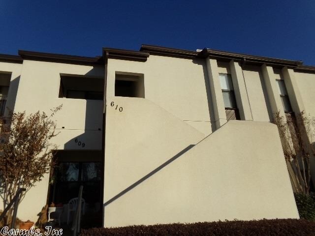 Primary Photo - 301 Kings Row Dr