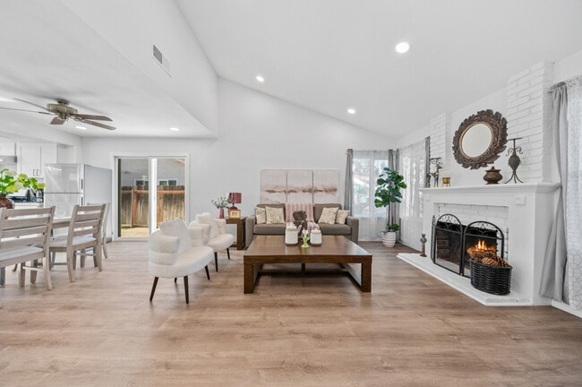 Building Photo - 3809 Lariat Pl