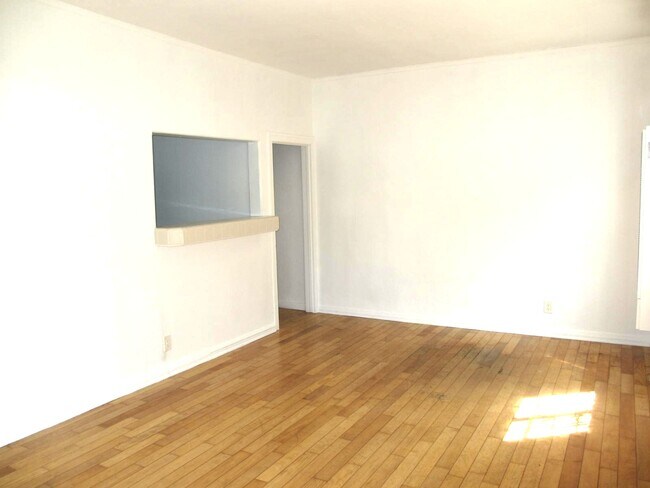 Foto del edificio - 1204 N Citrus Ave
