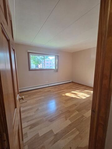 Building Photo - 10510 Parkside Ave