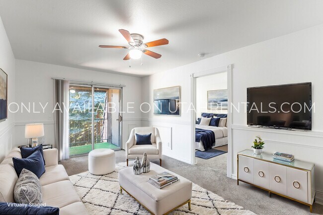 Foto del edificio - 4896 S Highland Cir