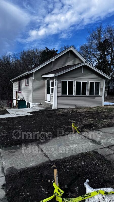 Building Photo - 4812 N 45th St