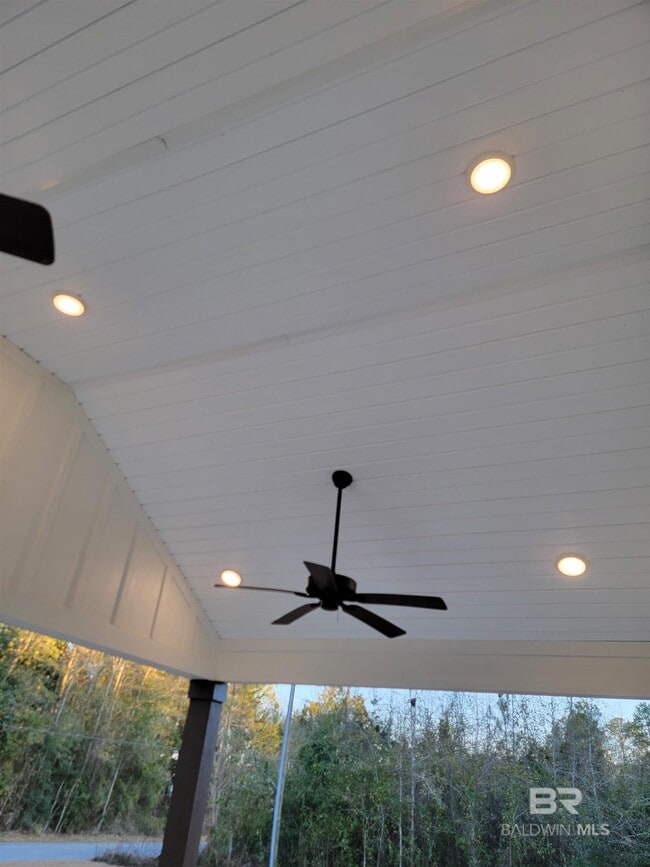 Building Photo - 13219 2nd St