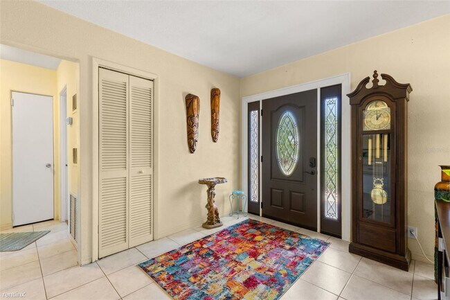 Building Photo - 3 br, 2 bath House - 5040 49Th Avenue N