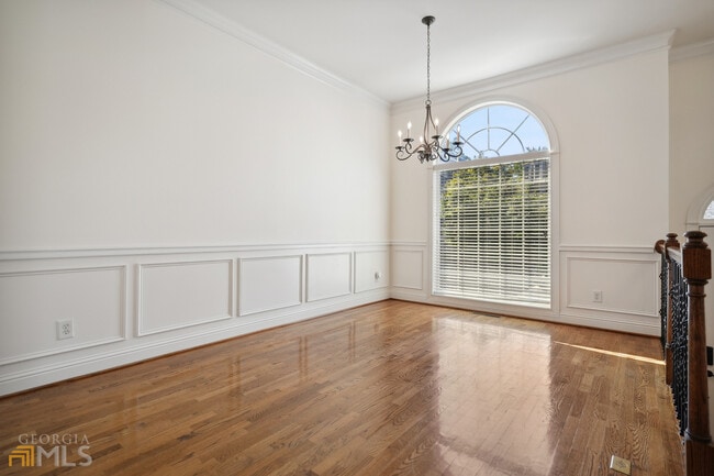 Building Photo - 2673 Rivers Edge Dr NE