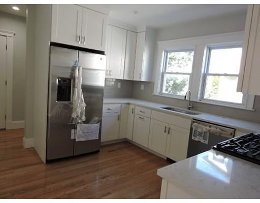 Primary Photo - 408 Baker St