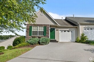 Building Photo - 6334 Sky Song Ln