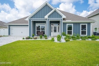 Building Photo - 145 Martingale Lp