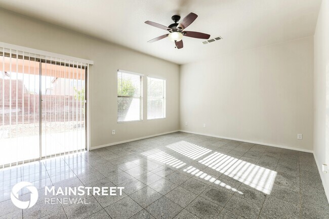 Foto del edificio - 3501 N Crystal Hill Ave