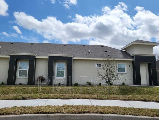 Foto del edificio - 1040 English Ave