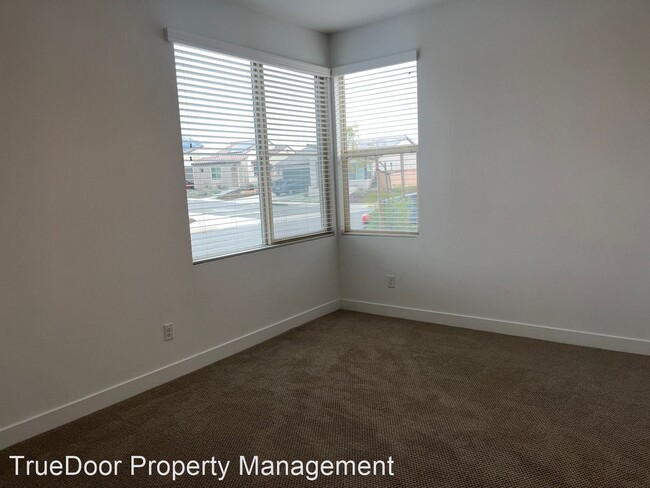 Building Photo - 2 br, 2 bath House - 1627 Village Green Way
