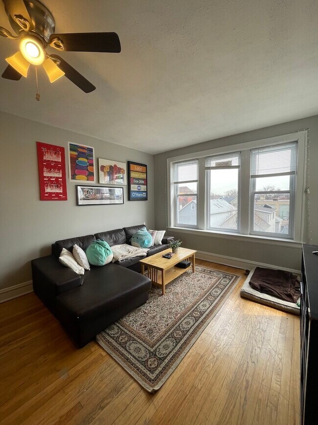 Foto del edificio - 2502 N Rockwell St