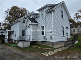 Building Photo - 10 Otis St