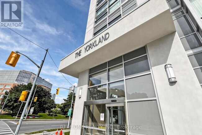 Building Photo - 275 Yorkland Rd