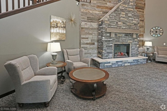 Foto del edificio - 3200 Old Stone Way NE