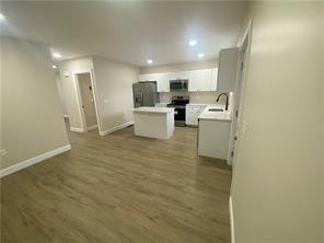 Building Photo - 174 Dunnell Ave