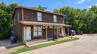 Building Photo - 3601-3603 Ripy Ct