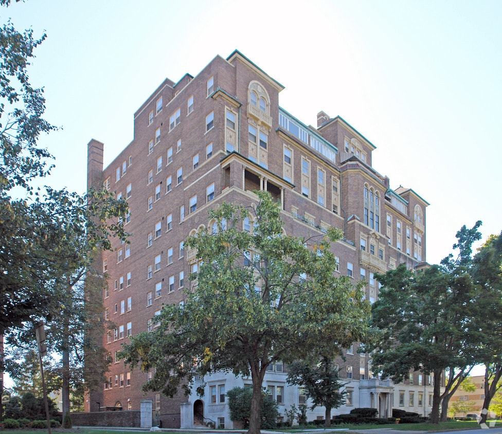 Campanile Apartments Apartments in Buffalo, NY