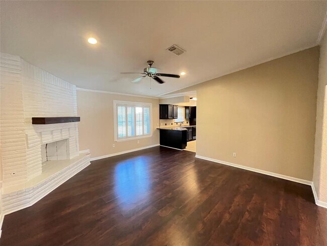 Foto del edificio - 2314 Willow Blvd