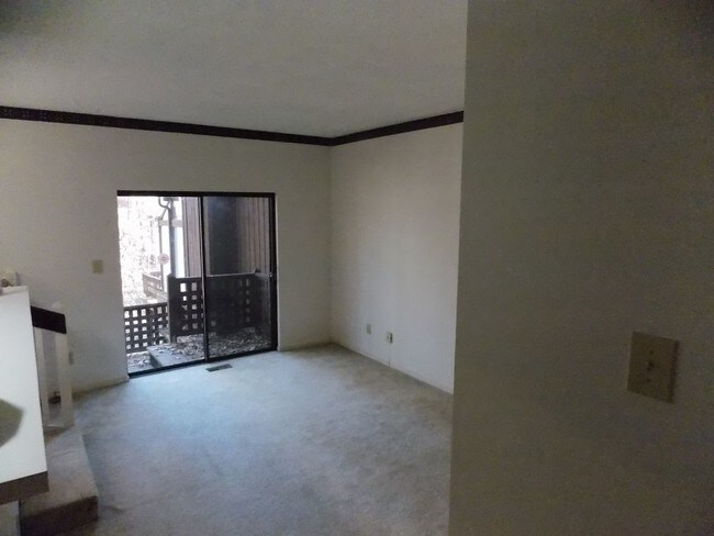 Building Photo - 1665 Terrell Ridge Dr SE