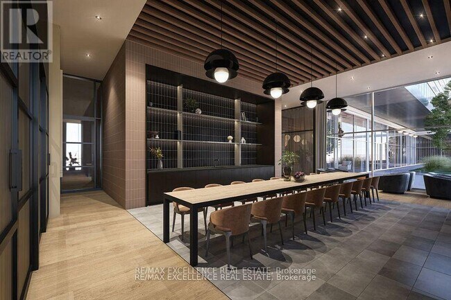 Building Photo - 15 Skyridge Dr