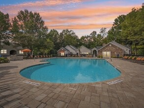 Building Photo - Lake Cameron