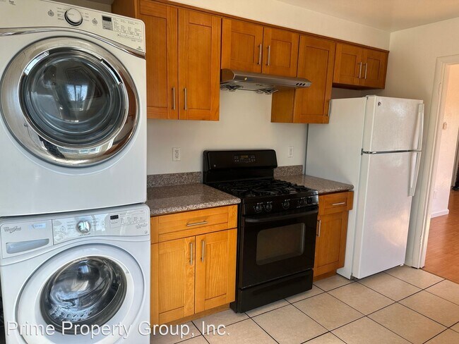 Foto del edificio - 2 br, 1 bath House - 8634 MacArthur - Leas...