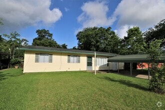 Building Photo - 4355 Beverly Ave