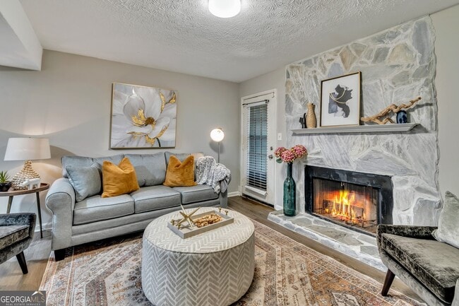 Foto del edificio - 1695 Wynndowne Trail