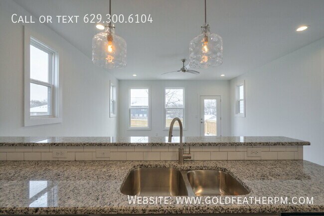 Foto del edificio - 2224 24th Ave N