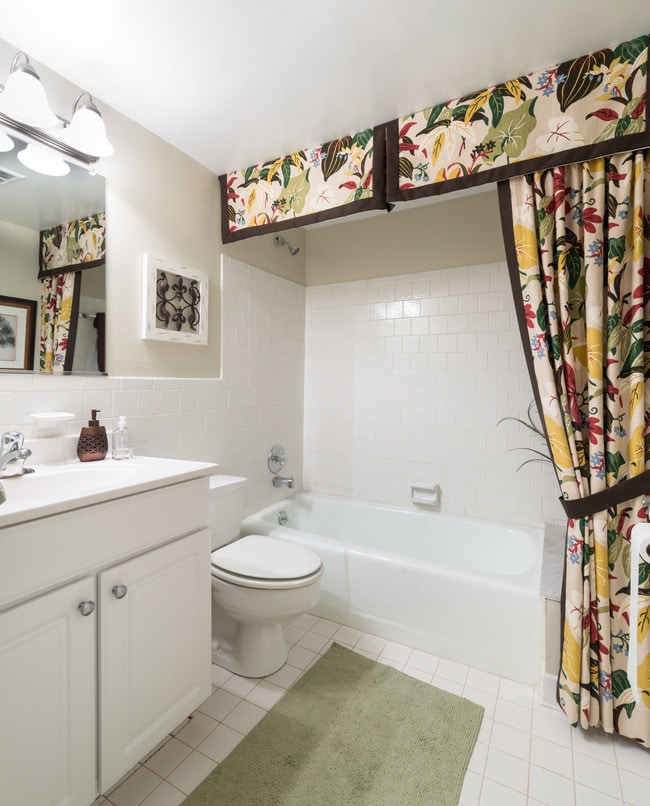 Ruxton Village Apartments Rentals Baltimore, MD