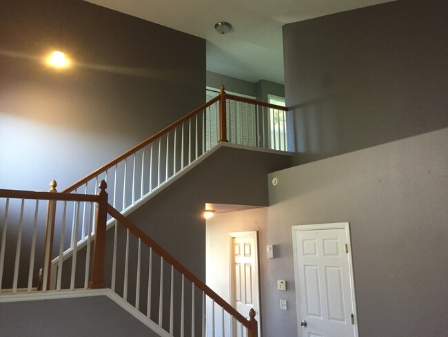 Building Photo - 4 bd 3 ba home in D20 Northgate Area
