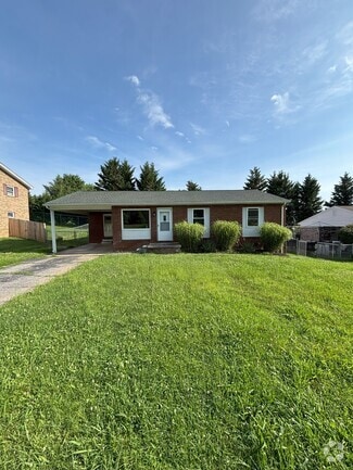 Building Photo - 130 Cedar Valley Blvd